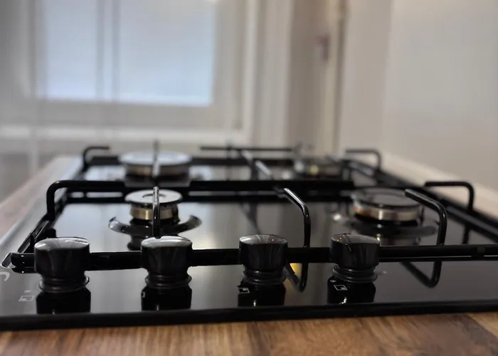 Tiny Universitate Apartamento